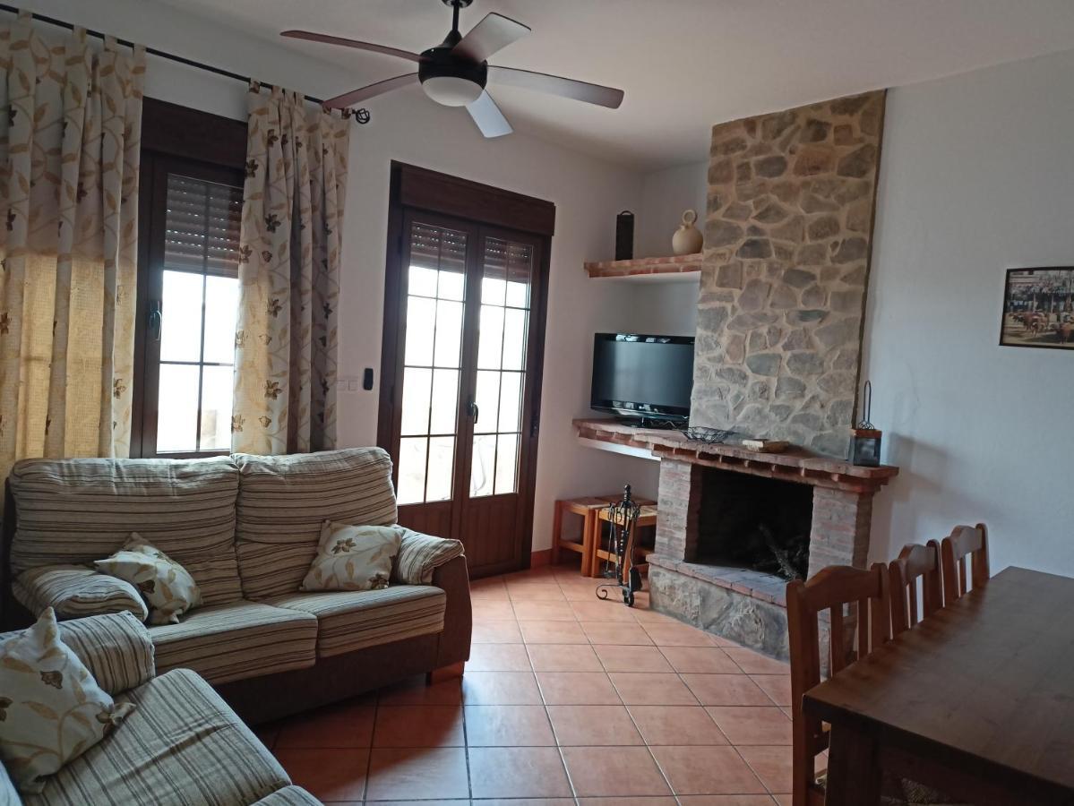 Segura de León Casa Rural La Fuente מראה חיצוני תמונה